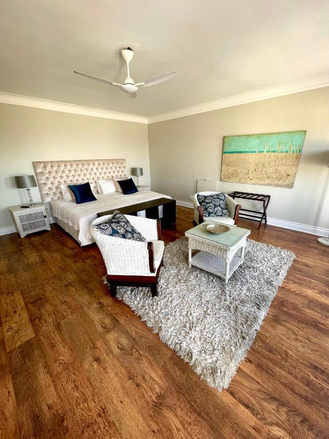 11 Westcliff Rentals Херманус Экстерьер фото