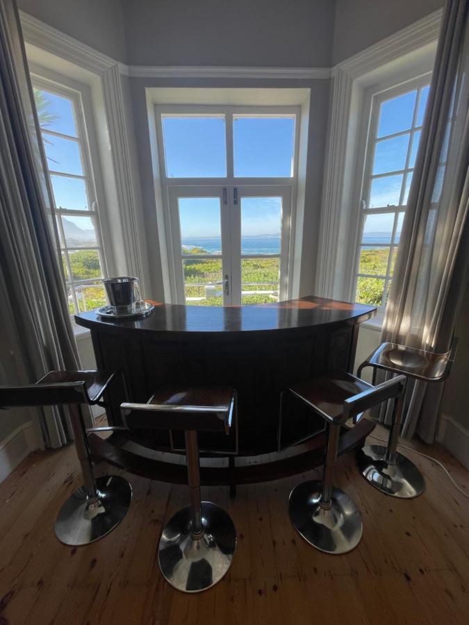 11 Westcliff Rentals Херманус Экстерьер фото