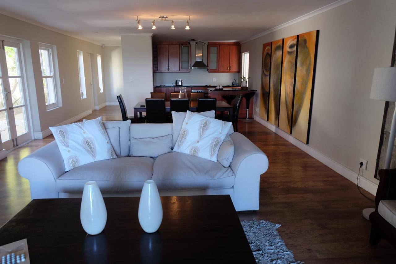 11 Westcliff Rentals Херманус Экстерьер фото