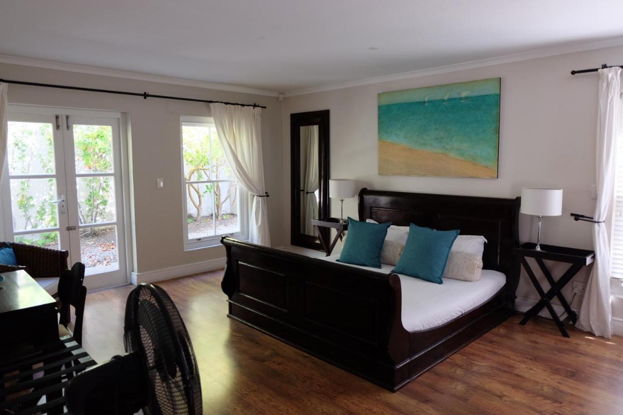 11 Westcliff Rentals Херманус Экстерьер фото