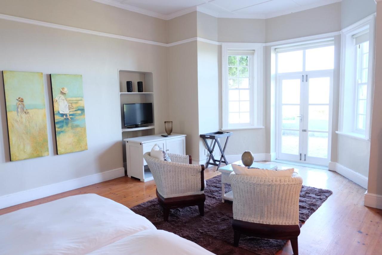 11 Westcliff Rentals Херманус Экстерьер фото