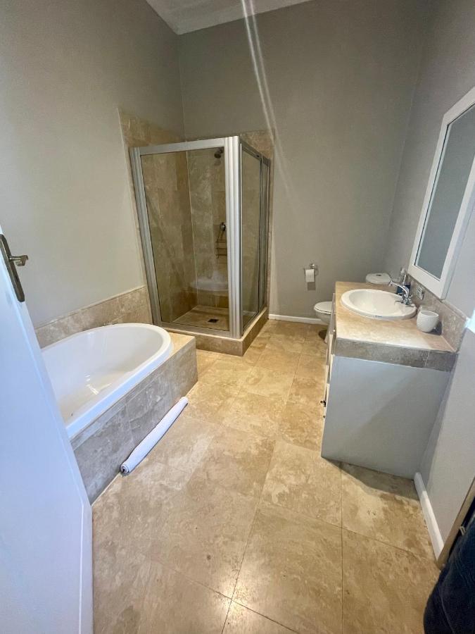 11 Westcliff Rentals Херманус Экстерьер фото